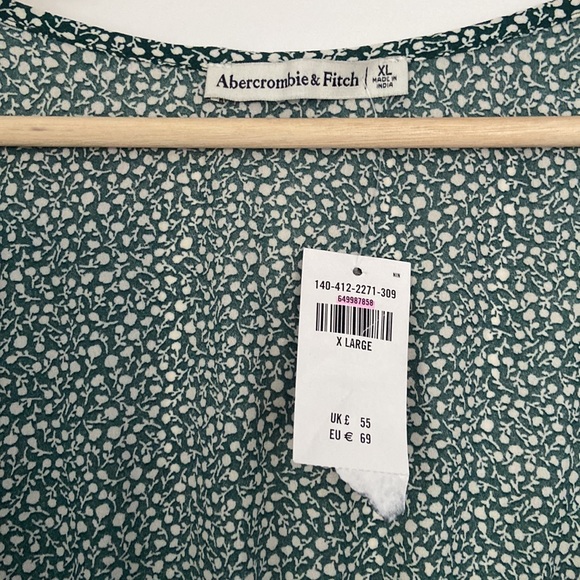 Abercrombie size XL blouse - Picture 2 of 6